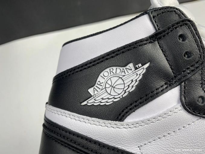 Rep LUCY White Jordan Retro Black (2014) Air 1 555088-010 0719